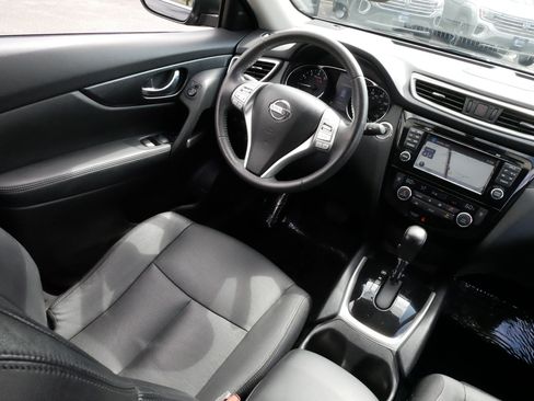 Used 2015 Nissan Rogue SL w/ SL Premium Package AWD/4WD image 9