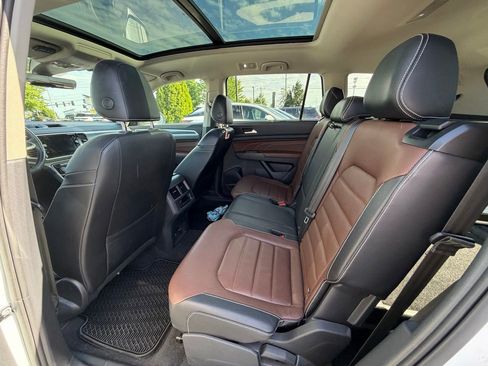 Used 2022 Volkswagen Atlas SEL Premium AWD/4WD image 13