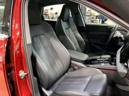 Used 2025 Audi A5 2.0T Premium Plus w/ Premium Plus AWD/4WD image 7