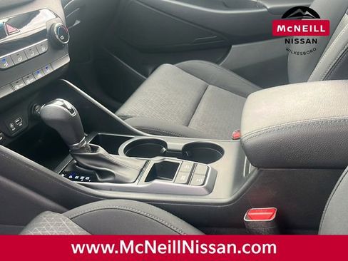 Used 2017 Hyundai Tucson SE image 27