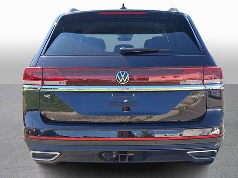 Used 2026 Volkswagen Atlas SE AWD/4WD image 5