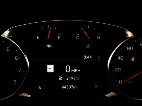 Used 2022 Chevrolet Blazer LT w/ Sound & Technology Package FWD image 19