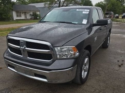 Used 2024 RAM 1500 Classic SLT AWD/4WD image 2