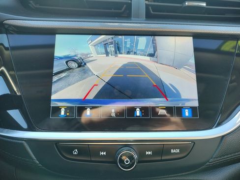 Used 2022 Buick Encore GX Essence w/ Advanced Technology Package image 29