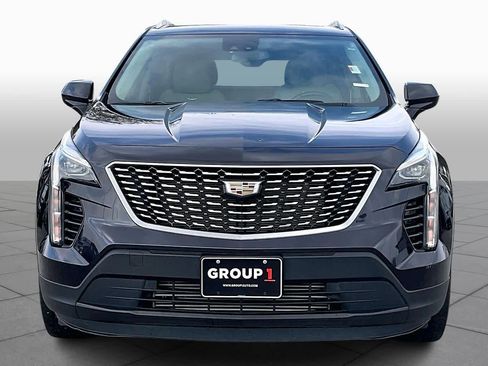 Used 2023 Cadillac XT4 Luxury w/ Cold Weather Package image 4