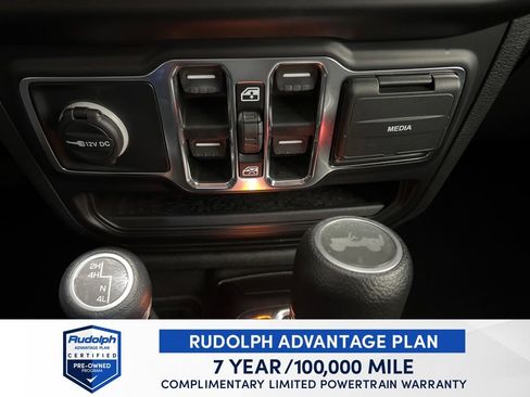 Used 2022 Jeep Wrangler Unlimited Sport image 39