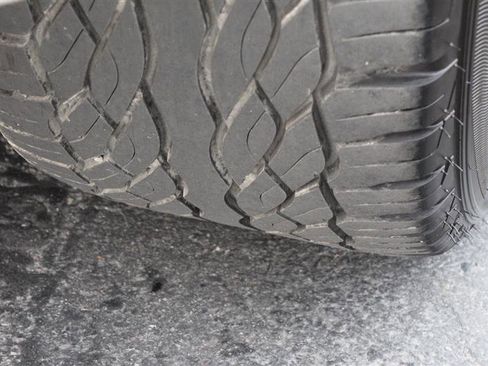 Used 2017 Jeep Grand Cherokee SRT image 46