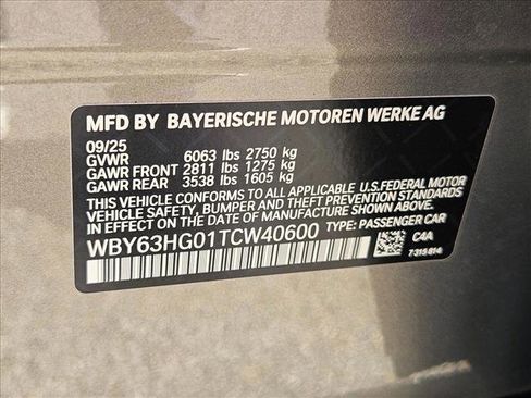 Used 2026 BMW i5 eDrive40 image 18