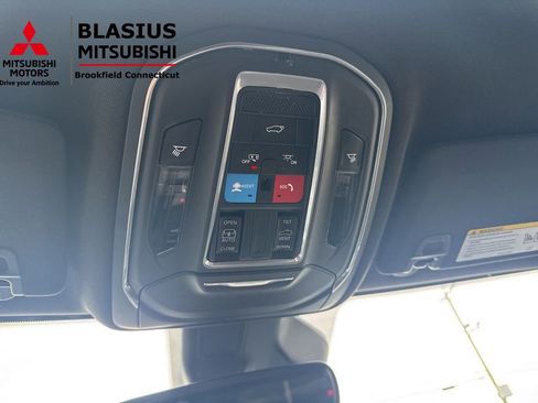 Used 2023 Jeep Grand Cherokee L Laredo AWD/4WD image 35