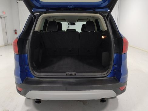 Used 2019 Ford Escape Titanium AWD/4WD image 29