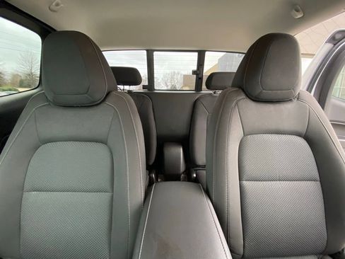 Used 2018 Chevrolet Colorado LT w/ LT Convenience Package image 31