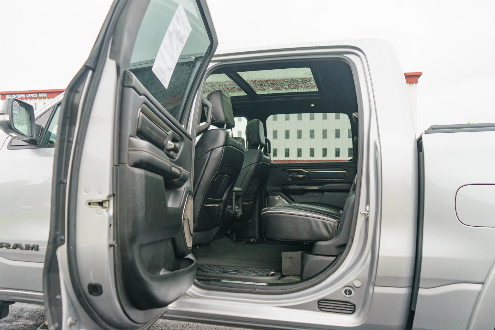 Used 2021 RAM 1500 Limited w/ Night Edition AWD/4WD image 14