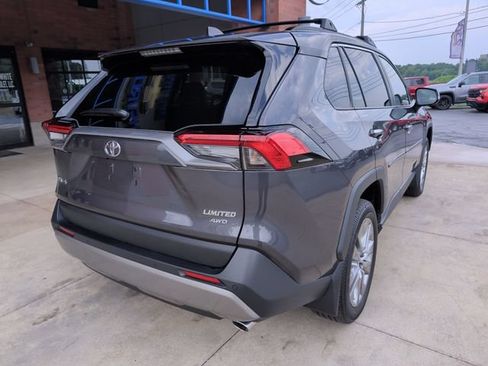 Used 2025 Toyota RAV4 Limited w/ Advanced Technology Package AWD/4WD image 9