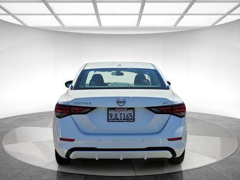 Used 2024 Nissan Sentra SV FWD image 4