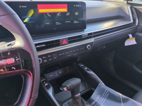 New 2026 Kia Sorento S w/ S Panoramic Sunroof Package image 12