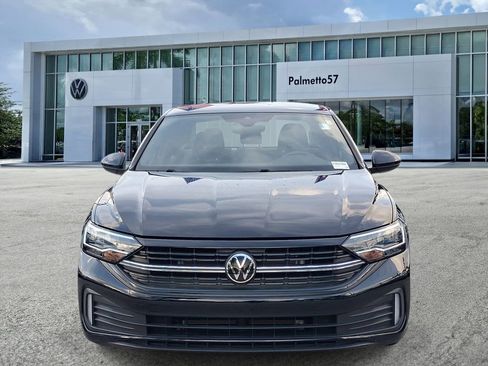 Certified 2024 Volkswagen Jetta Sport FWD image 2