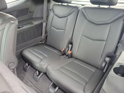 Certified 2025 Cadillac XT6 Premium Luxury image 13