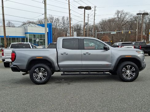 Used 2023 GMC Canyon AT4 w/ AT4 Premium Package image 7