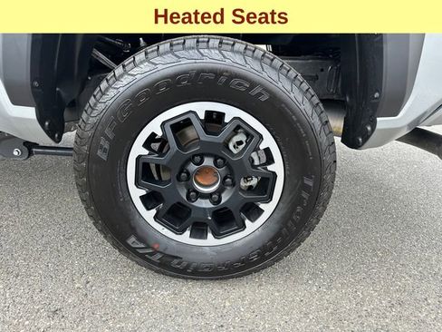 Certified 2026 Toyota Tacoma TRD Off-Road AWD/4WD image 13
