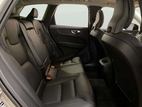 Used 2025 Volvo XC60 B5 Core AWD/4WD image 73