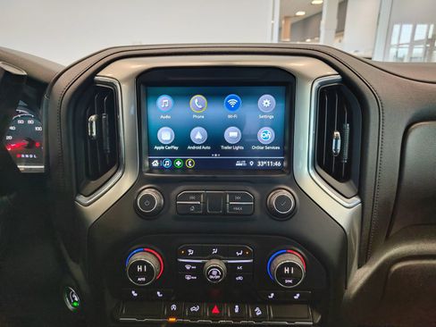 Used 2019 Chevrolet Silverado 1500 LT w/ All-Star Edition image 17