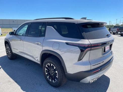 New 2026 Chevrolet Traverse Z71 w/ Enhanced Driving Package AWD/4WD image 5