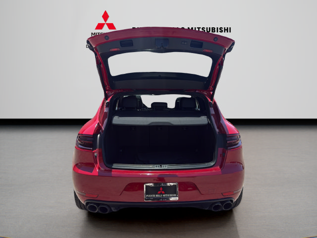 Used 2018 Porsche Macan GTS w/ Premium Package Plus AWD/4WD image 9