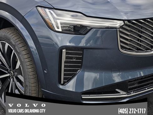 Used 2026 Volvo XC90 B6 Ultra w/ Protection Package image 7