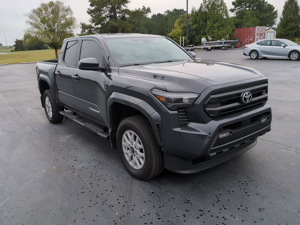 Used 2026 Toyota Tacoma SR5 RWD image 8