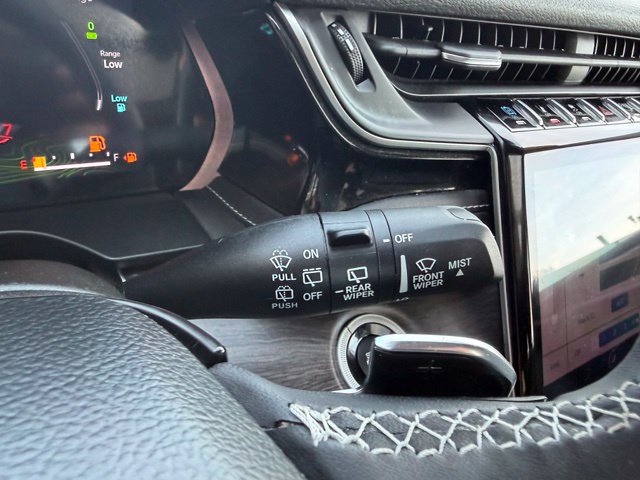 Used 2023 Jeep Grand Cherokee 4WD 4xe image 35