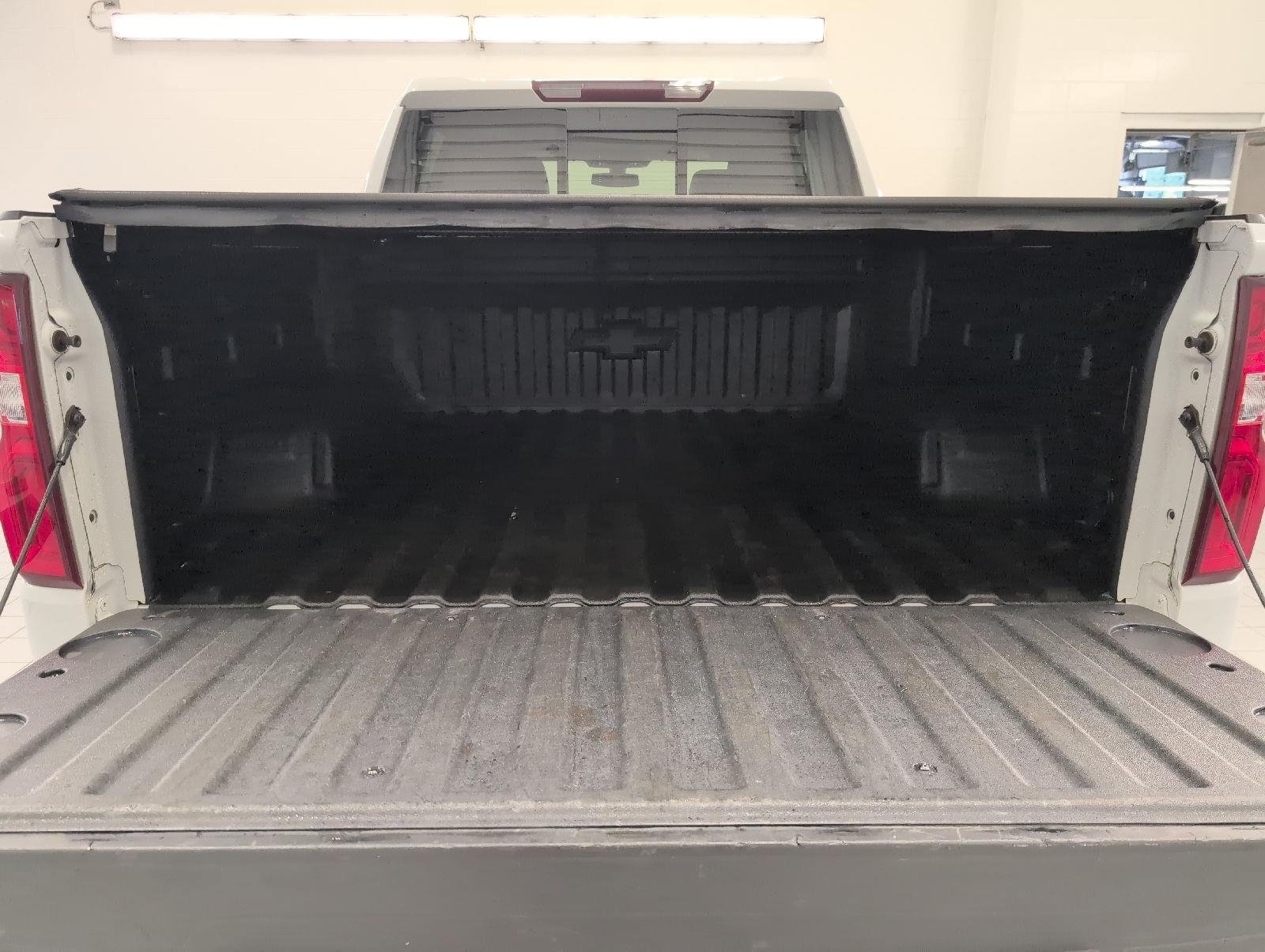 Certified 2021 Chevrolet Silverado 1500 LTZ AWD/4WD image 15