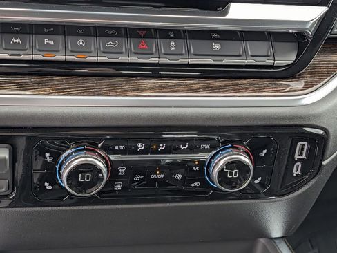 New 2026 GMC Sierra 1500 Elevation w/ Elevation Premium Package image 14