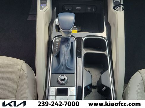 Certified 2025 Kia Telluride EX FWD image 20