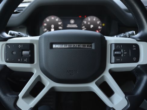 Used 2023 Land Rover Defender 130 X-Dynamic SE AWD/4WD image 20