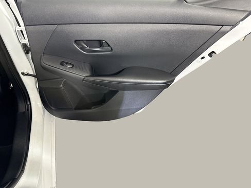 Used 2024 Nissan Sentra S FWD image 28