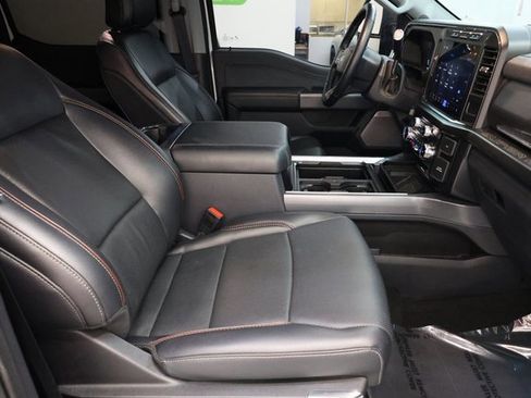 Used 2024 Ford F250 Lariat w/ FX4 Off-Road Package image 75