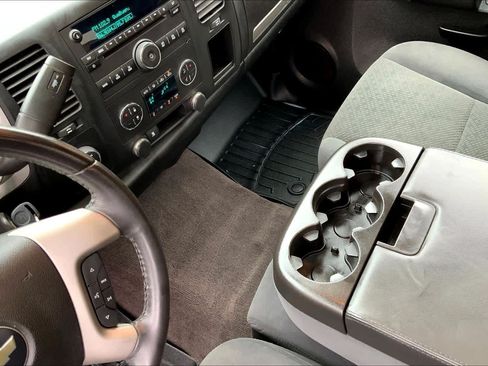 Used 2008 Chevrolet Silverado 1500 LT w/ All Star Edition AWD/4WD image 16