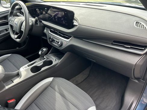 Certified 2024 Buick Envista Preferred w/ Convenience II Package image 13