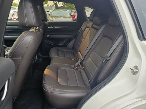 New 2025 MAZDA CX-5 Signature image 24