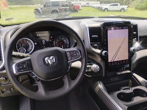 Certified 2025 RAM 1500 Laramie AWD/4WD image 16