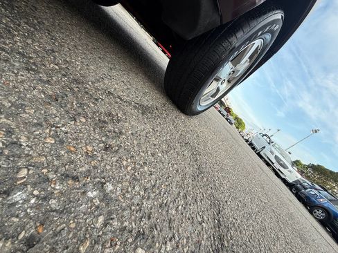 Used 2009 Honda Pilot EX-L image 16