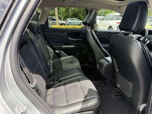 Certified 2023 Lincoln Corsair AWD w/ Equipment Group 101A image 31