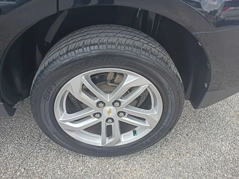 Used 2017 Chevrolet Equinox Premier w/ Enhanced Convenience Package AWD/4WD image 21