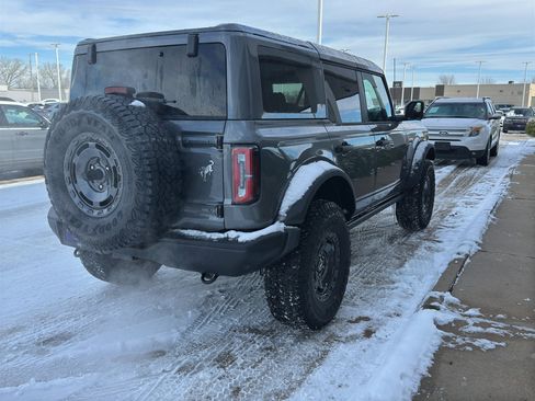 New 2025 Ford Bronco Badlands image 5