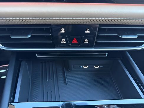 New 2026 Volkswagen Atlas Cross Sport SEL R-Line image 21