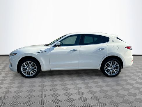 Used 2022 Maserati Levante GT image 4