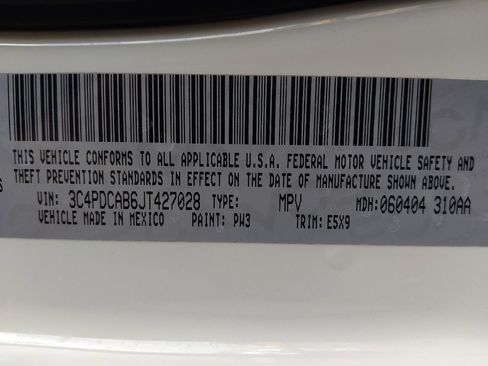 Used 2018 Dodge Journey SE FWD image 33