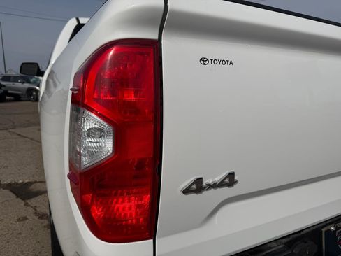 Used 2019 Toyota Tundra SR5 w/ SR5 Upgrade Package image 12