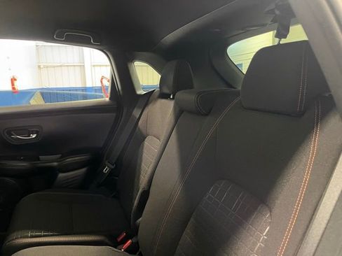 Used 2024 Honda HR-V Sport image 18