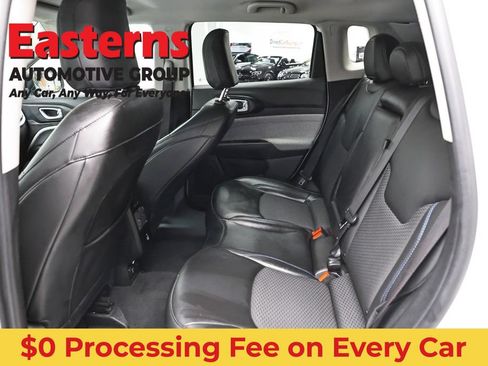 Used 2022 Jeep Compass Latitude w/ Convenience Group FWD image 21